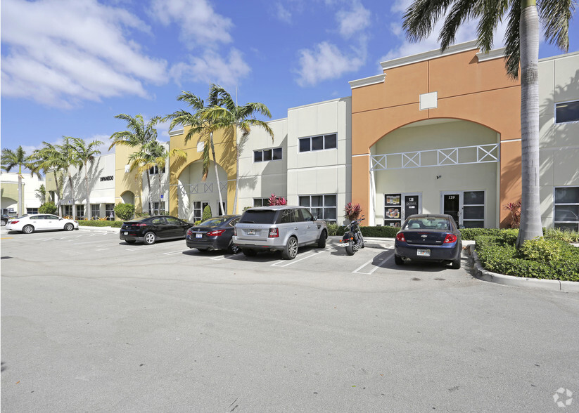 Primary Photo Of 11231 NW 20th St, Miami Warehouse For Lease