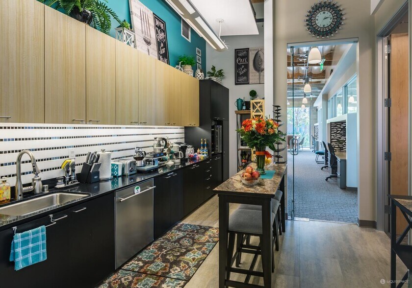 More Photos Of 16480 Bake Pky, Irvine Loft Creative Space For Lease