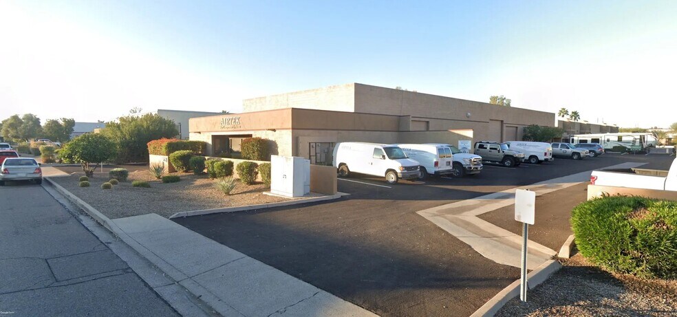 More Photos Of 216-228 S Clark Dr, Tempe Manufacturing For Lease
