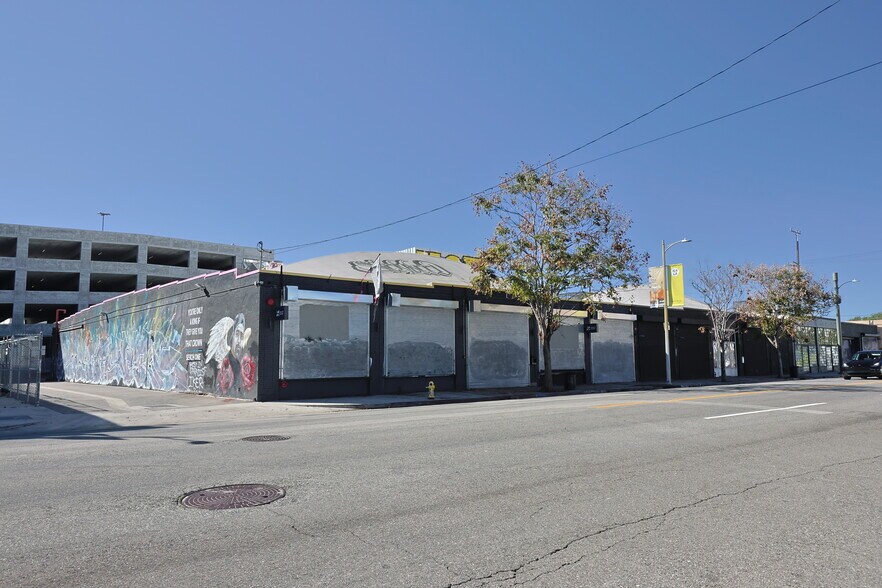 More Photos Of 2014-2022 E 7th St, Los Angeles Office For Lease