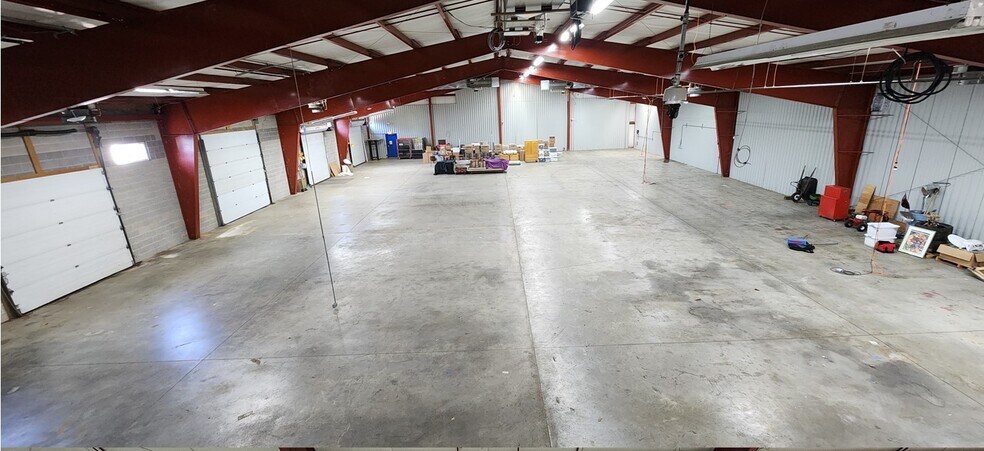 More Photos Of 60 Scott Rd, Prospect Warehouse For Lease