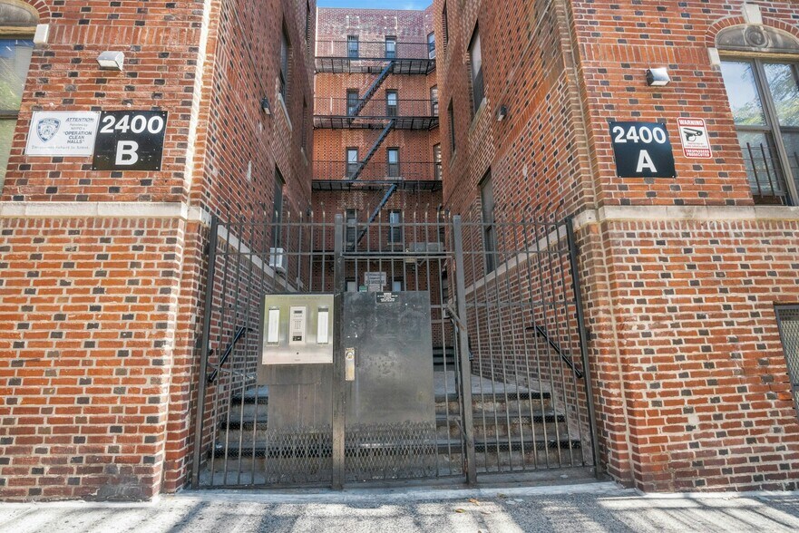 More Photos Of 2400 Davidson Ave, Bronx Apartments For Lease