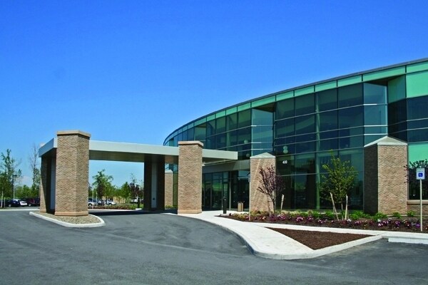 More Photos Of 400 International Dr, Williamsville Medical For Lease