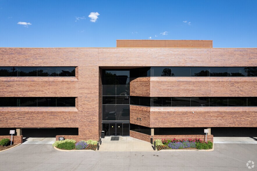 More Photos Of 675 Old Ballas Rd, Creve Coeur Medical For Lease