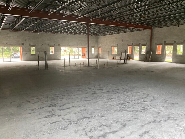 More Photos Of 128 Marion Oaks Blvd, Ocala Storefront Retail Office For Lease