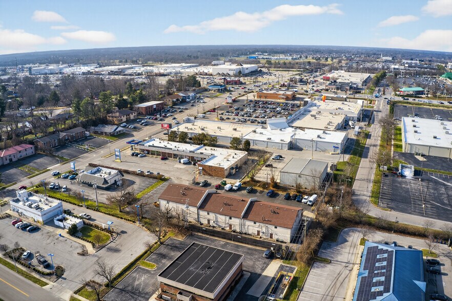 More Photos Of 169-171 E Reynolds Rd, Lexington Freestanding For Lease