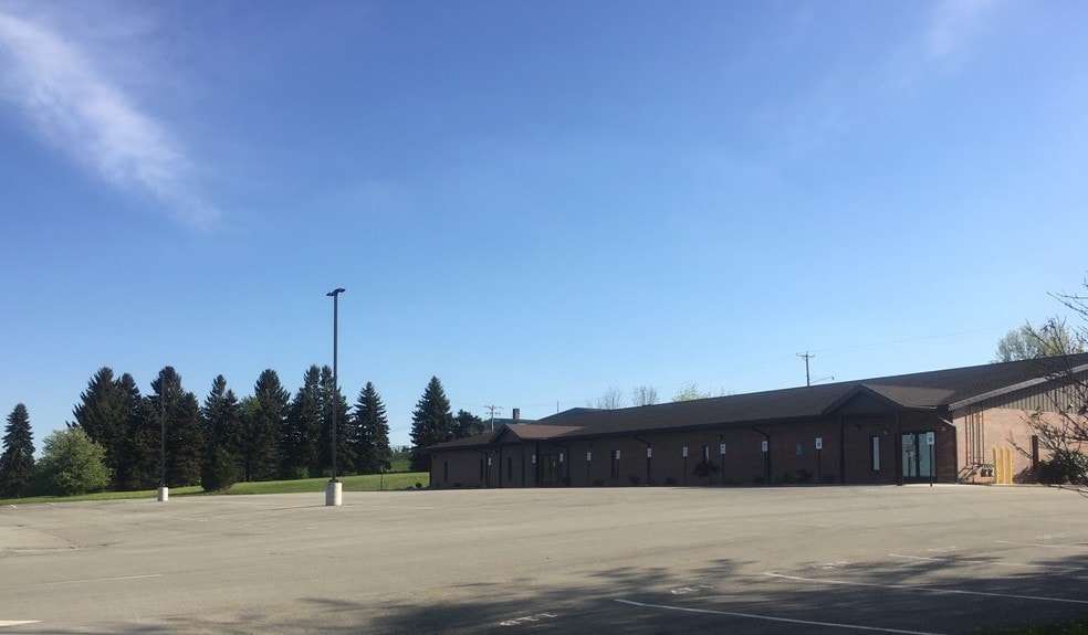 More Photos Of 600 Aberdeen Dr, Somerset Office For Sale