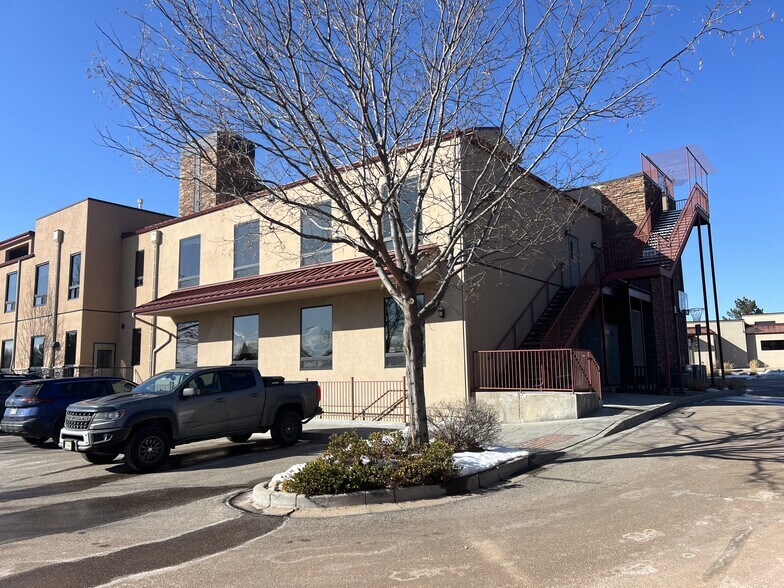More Photos Of 550 W Eisenhower Blvd, Loveland Office For Lease