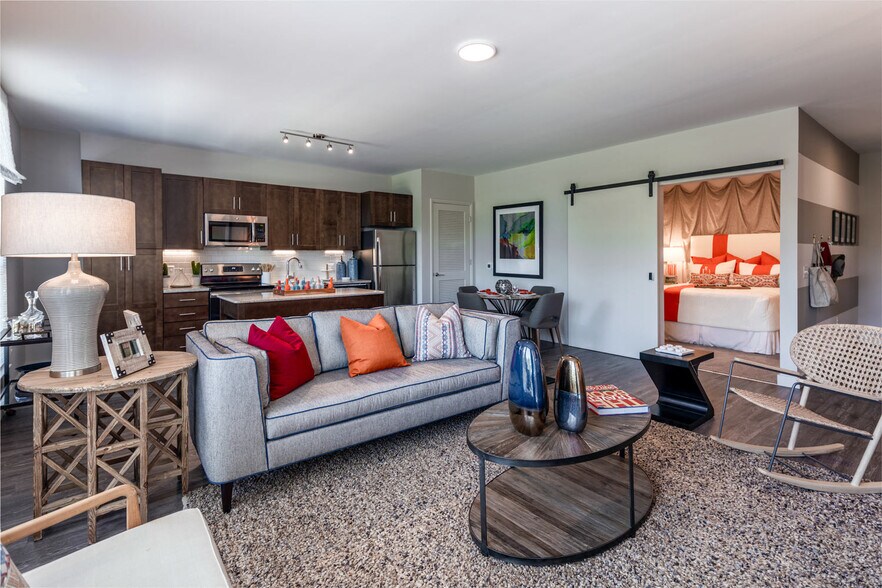 More Photos Of 11830 Sunrise Valley Dr, Reston Apartments For Lease