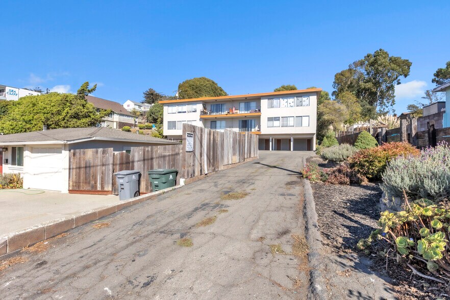 More Photos Of 110 Hilborn Ave, Vallejo Apartments For Sale