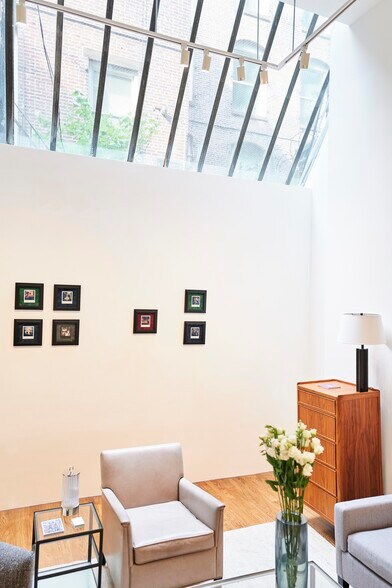 More Photos Of 30 Bond St, New York Apartments For Sale