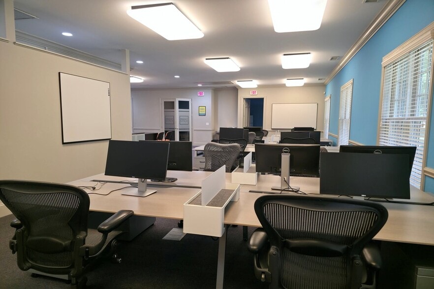 More Photos Of 17228 Lancaster Hwy, Charlotte Medical For Lease