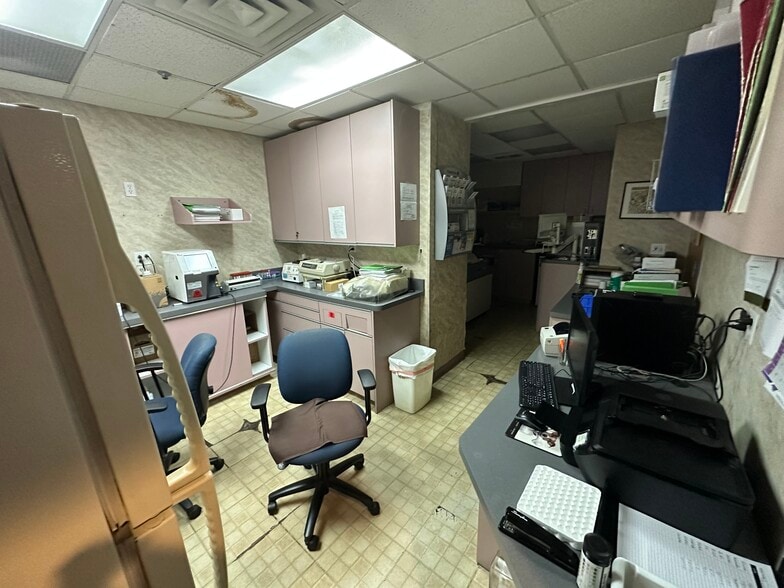 More Photos Of 2700 Ocean Ave, Brooklyn Medical For Sale