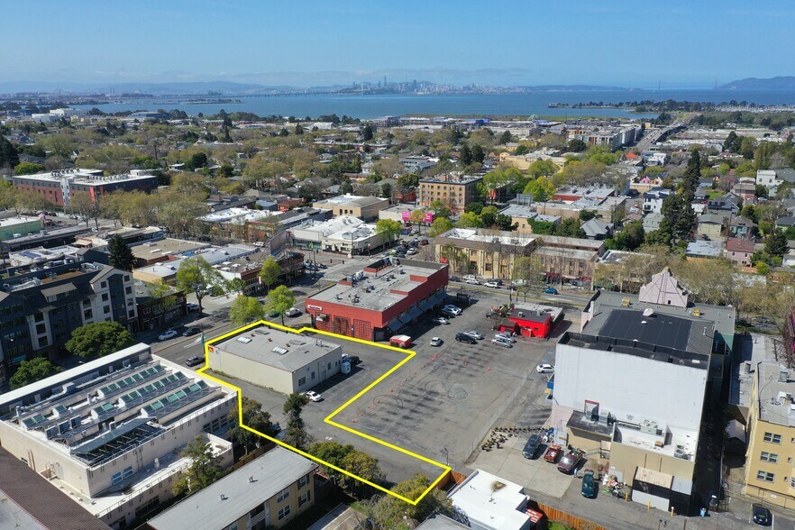 More Photos Of 1111 University Ave, Berkeley Freestanding For Sale