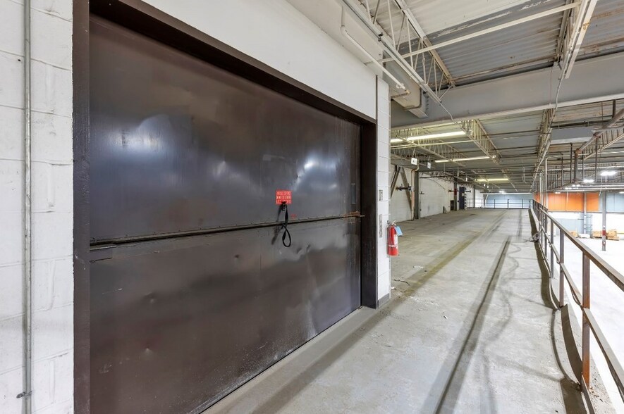 More Photos Of 1001 Ed Rutherford Dr, Greenville Manufacturing For Lease