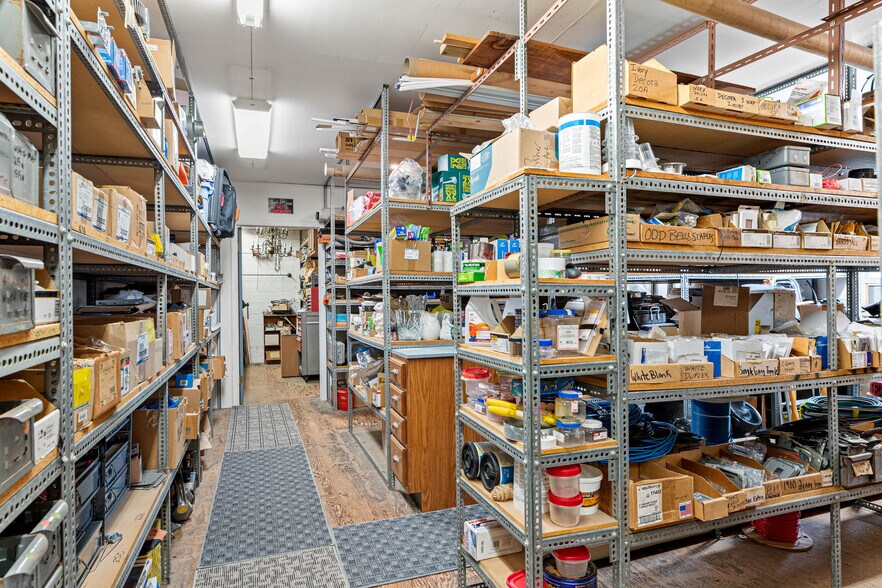 More Photos Of 1510 Bethlehem Pike, Flourtown Storefront Retail Residential For Sale