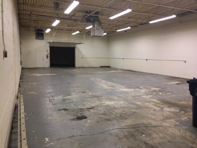 More Photos Of 110 Union St, Hackensack Warehouse For Lease