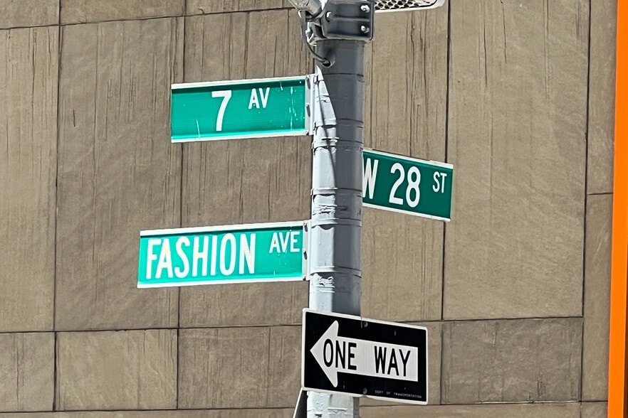 More Photos Of 151 W 28th St, New York Apartments For Sale