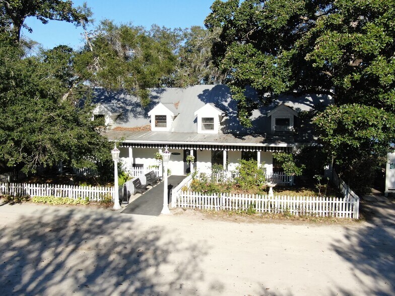 More Photos Of 160 Nix Boat Yard Rd, Saint Augustine Restaurant For Sale