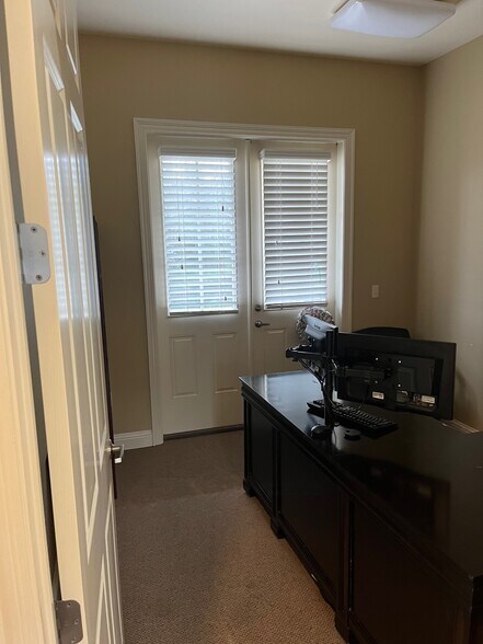 More Photos Of 2000 Preserve Lake Dr, Covington Medical For Sale