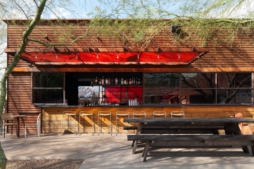 More Photos Of 3243 N 3rd St, Phoenix Restaurant For Sale