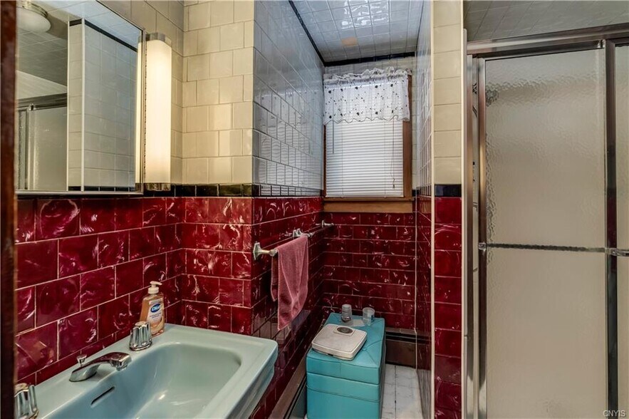 More Photos Of 4190 State Highway 3, Star Lake Freestanding For Sale