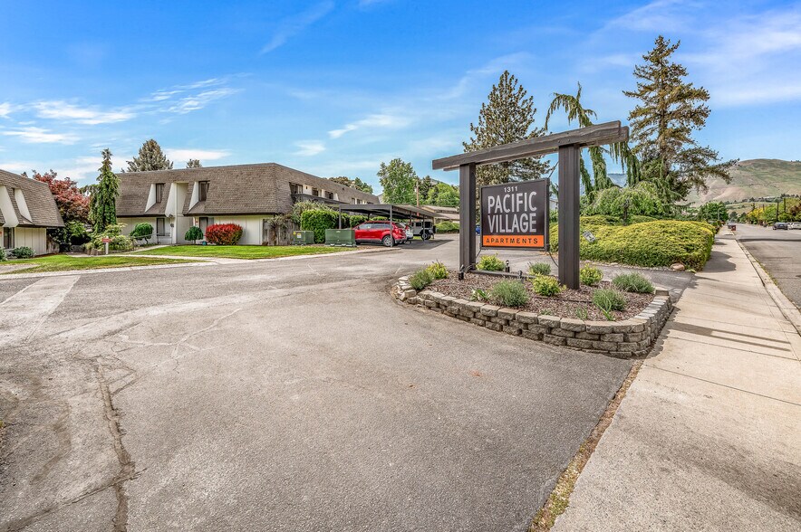 More Photos Of 1311 Westwood Ave, Wenatchee Apartments For Sale