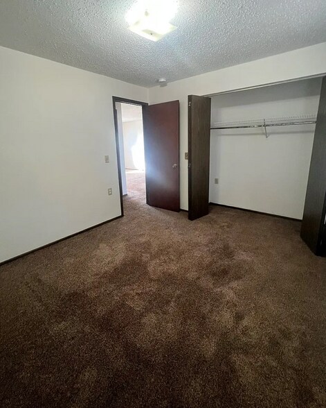 More Photos Of 2120 4th Ave, Marion Apartments For Sale
