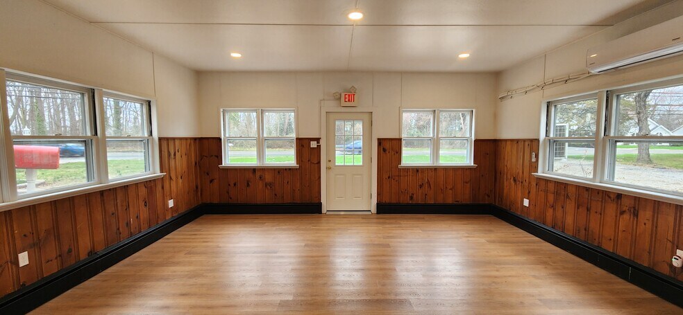 More Photos Of 1704 Highway 33, Trenton Office For Lease