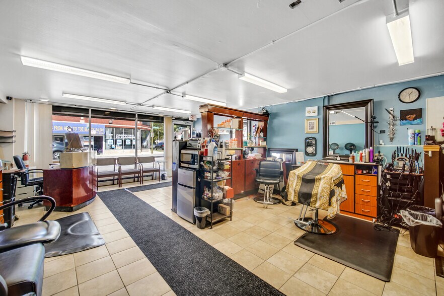 More Photos Of 1859 E 87th St, Chicago Storefront Retail Office For Sale