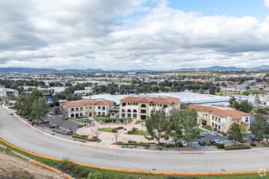 More Photos Of 1 Better World Cir, Temecula Unknown For Lease