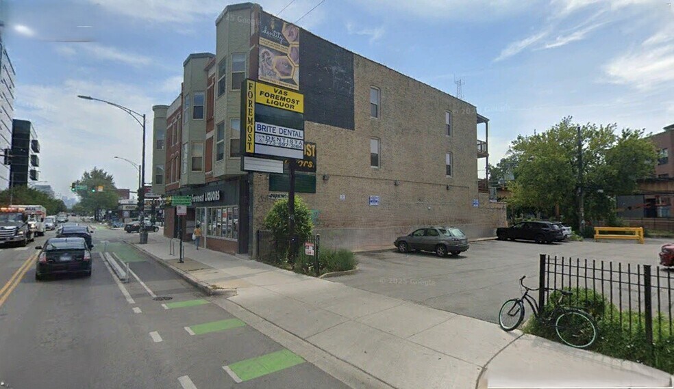 More Photos Of 2300 N Milwaukee Ave, Chicago Storefront Retail Residential For Lease