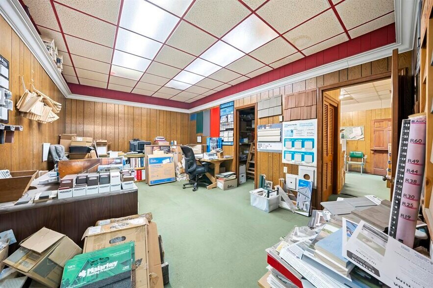More Photos Of 1305 Seaton Ave, Greenup Warehouse For Sale