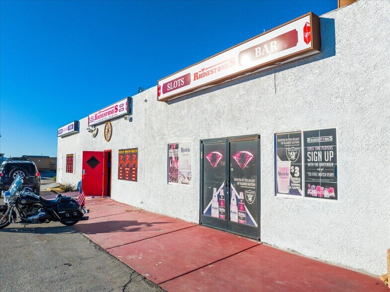 More Photos Of 1700 S Pahrump Valley Blvd, Pahrump Storefront For Sale
