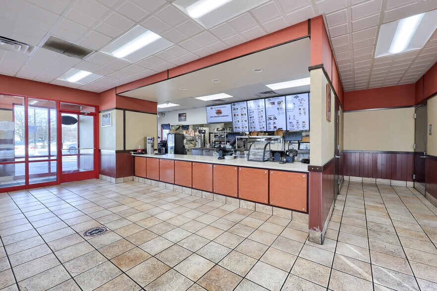 More Photos Of 4850 Penn Ave, Sinking Spring Fast Food For Sale