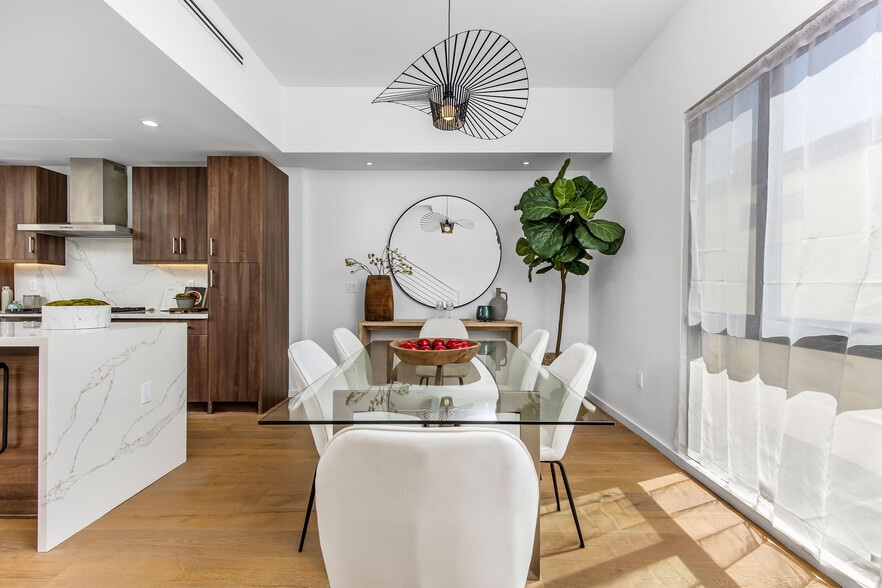 More Photos Of 12610 Venice Blvd, Los Angeles Apartments For Sale