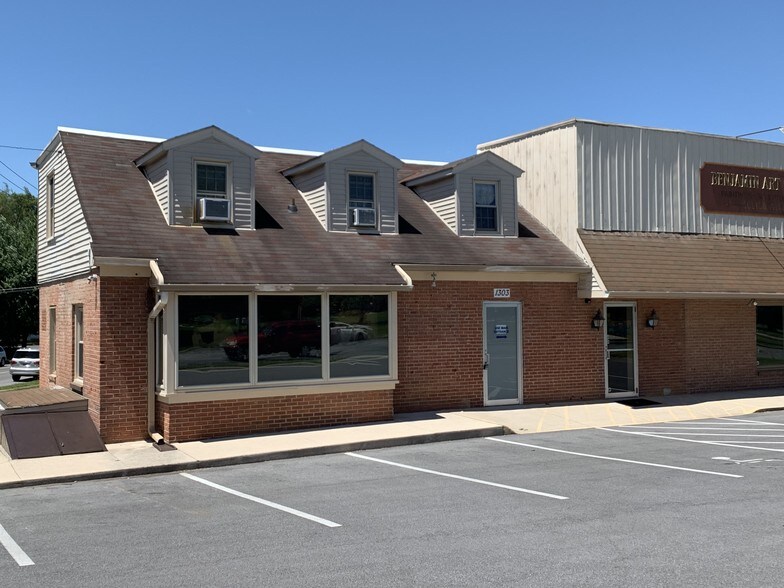 More Photos Of 1303 Pennsylvania Ave, Hagerstown Freestanding For Lease