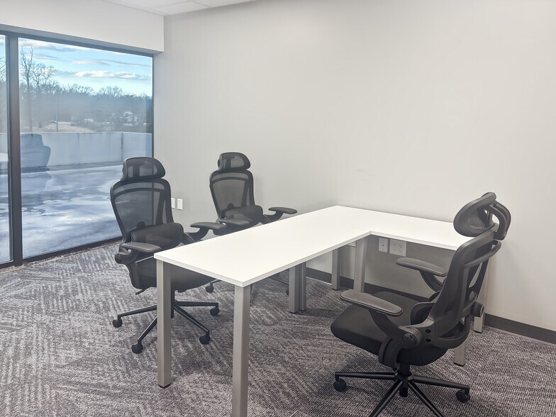 More Photos Of 1100 Cornwall Rd, South Brunswick Coworking Space