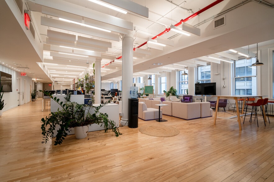 More Photos Of 85 Fifth Ave, New York Office For Sale