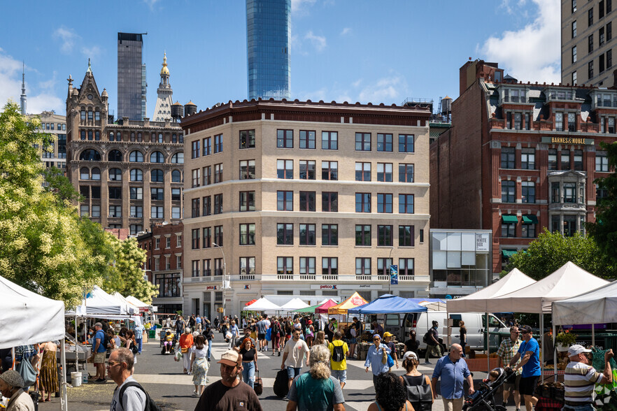 Primary Photo Of 860 Broadway, New York Coworking Space