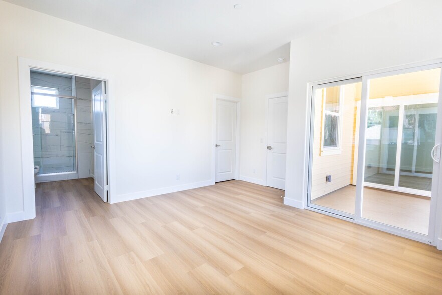 More Photos Of 1042 San Juan St, Tustin Apartments For Sale