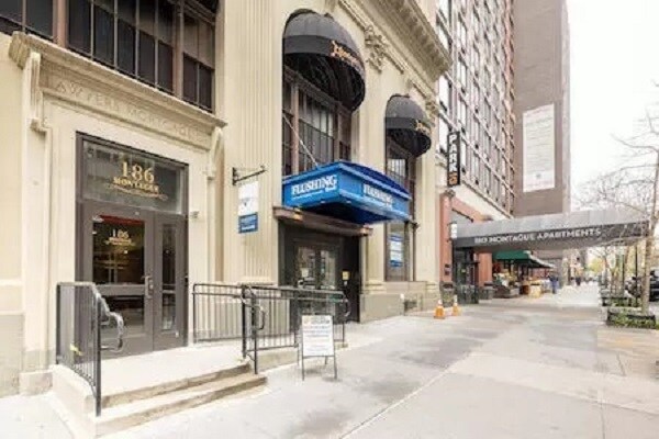 More Photos Of 186 Montague St, Brooklyn Office For Sale