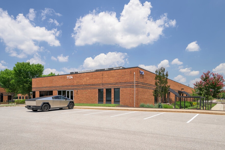More Photos Of 7134 Columbia Gateway Dr, Columbia Medical For Lease
