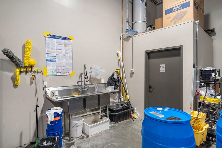 More Photos Of 3563 Combine St, Paso Robles Warehouse For Lease