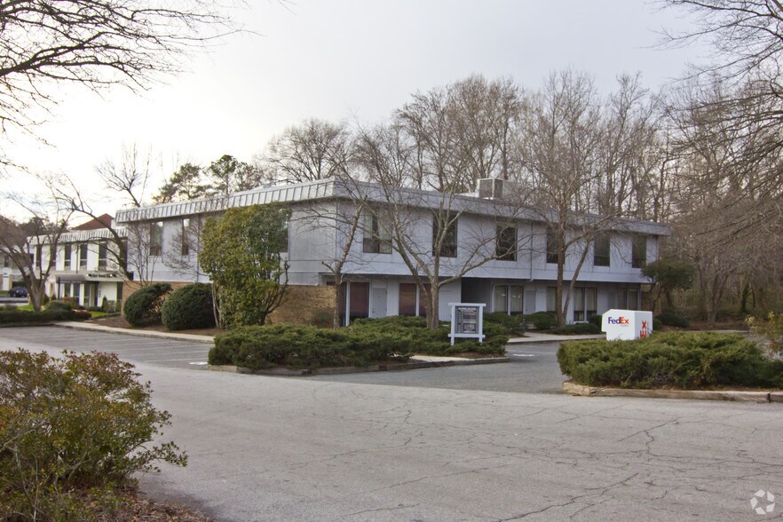 More Photos Of 109 Conner Dr, Chapel Hill Office For Sale