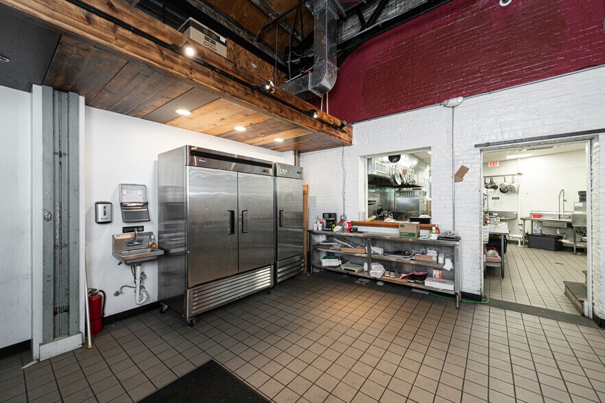 More Photos Of 425 Bridge St, Phoenixville Freestanding For Sale