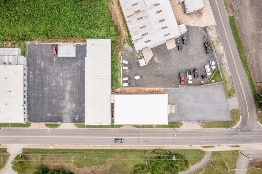 More Photos Of 812 Dr Martin Luther King Jr Way, Gastonia Industrial For Sale