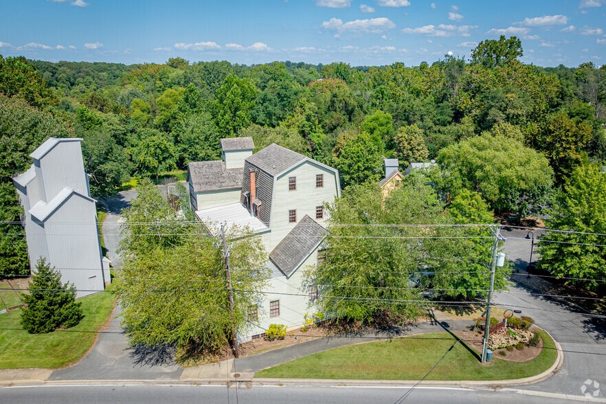 More Photos Of 870 High St, Chestertown Unknown For Sale
