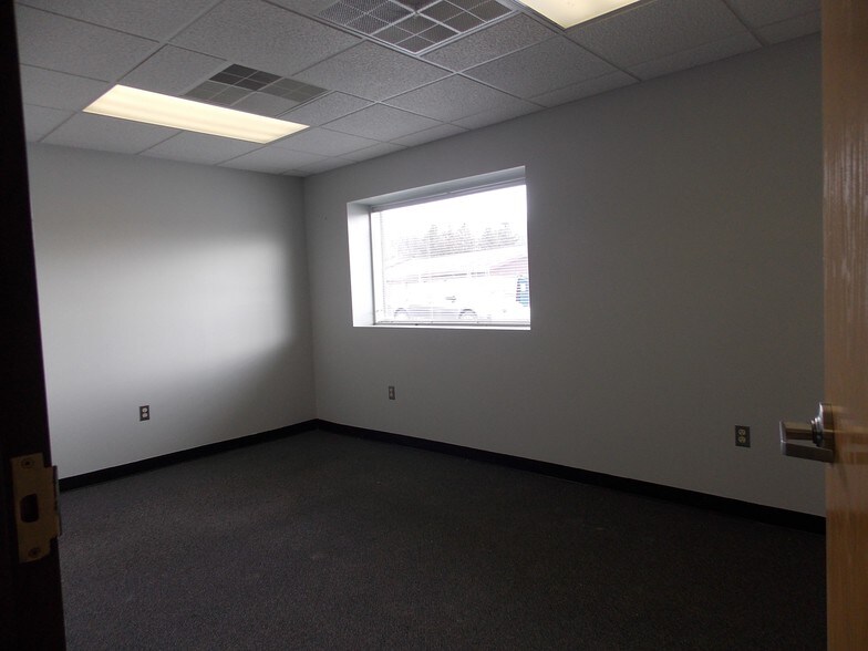More Photos Of 1151 Pocono Blvd, Mount Pocono Medical For Lease