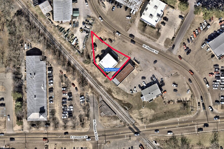 More Photos Of 2445 Mt Pleasant St, Hernando Veterinarian Kennel For Sale